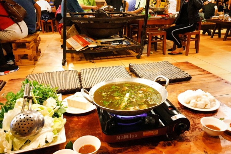 Thắng Cố A Quỳnh - Sapa